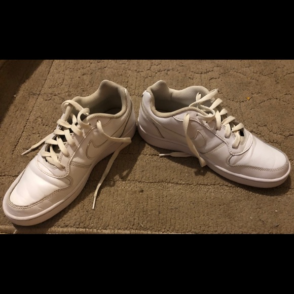 Shoes - Picture 2 of 4